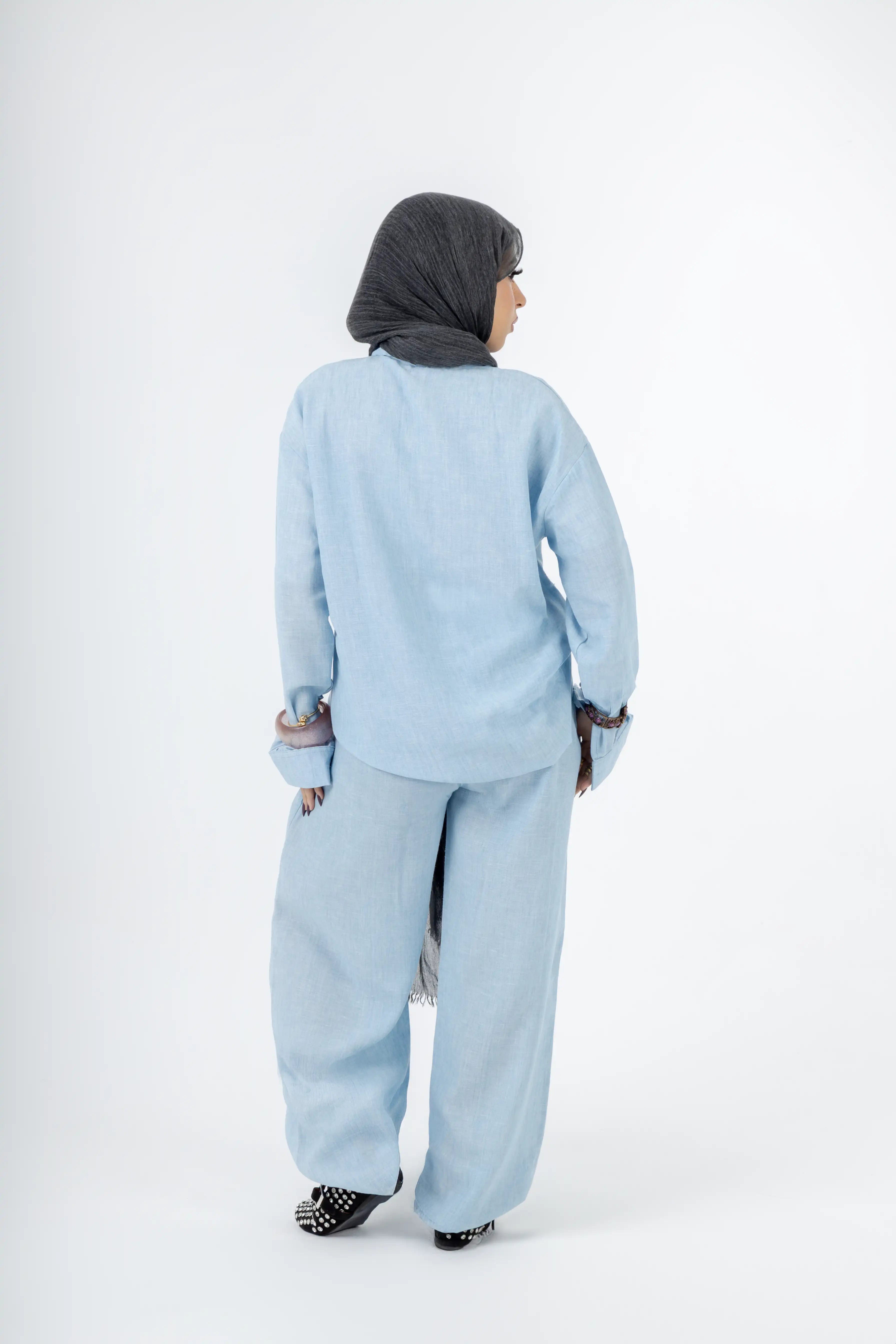 The Signature Linen Set